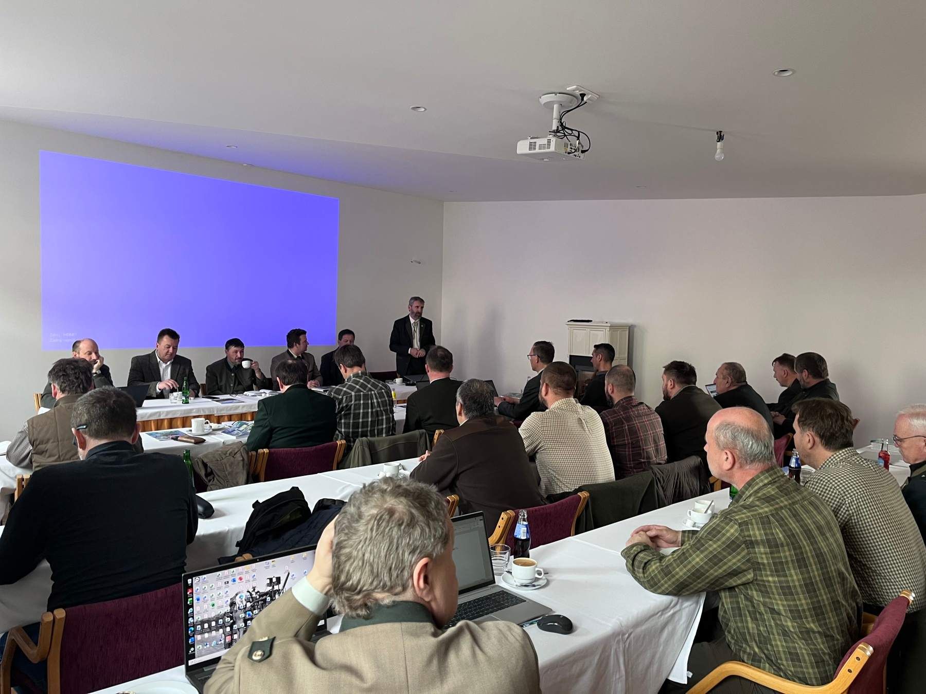 7. VALNÁ HROMADA SVOL – KOMORY CÍRKEVNÍCH LESŮ